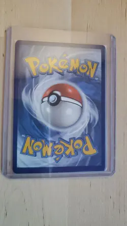 HOLO Flying Pikachu VMAX 007/025 - Pokemon Celebrations Card - Image 4