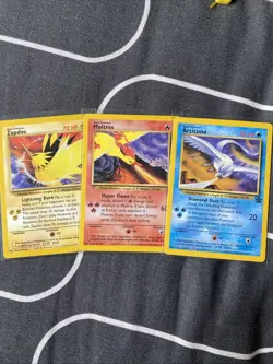 Pokémon TCG Moltres & Zapdos & Articuno Movie Promo NM - Image 1
