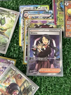 Pokemon TCG - HUGE Lot Alt Art,Full Art,Vstar,V’s,AR,Ultra Rare,Gold,EX’s - Image 9