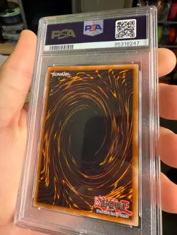 Yugioh PSA 9 MINT Harpieâ€™s Feather Duster SDD-003 Secret Rare Promo  - Image 3