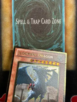 Yugioh Judgment Dragon GLD3-EN016 Gold Rare Limited Edition MP - Image 2