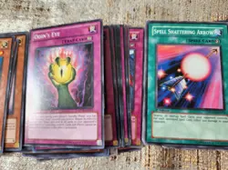 364 Vintage 1996 Yu-gi-oh Cards, lots of 1st Editions - Image 12