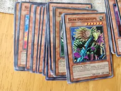 364 Vintage 1996 Yu-gi-oh Cards, lots of 1st Editions - Image 4