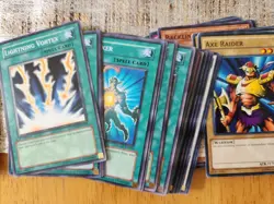 364 Vintage 1996 Yu-gi-oh Cards, lots of 1st Editions - Image 6