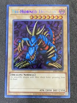 YuGiOh! Tri-Horned Dragon LOB-EN000 Secret Rare 25th Anniversary Mint Near Mint - Image 3