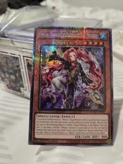 Yu-Gi-Oh Emilia Dance Priestess of The Nekroz BLMM-EN025 Starlight Rare - Image 6