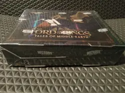 Magic: The Gathering Lord of the Rings - Tales of Middle Earth Collector Booster - Image 4