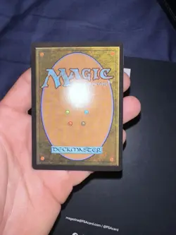 MTG - Yuna, Grand Summoner -Borderless - Surge Foil - Commander: Final Fantasy - Image 12