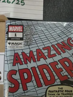 SDCC 2025 Exclusive MAGIC THE GATHERING SPIDER-MAN - 5 DECKS And COMIC Bundle - Image 3
