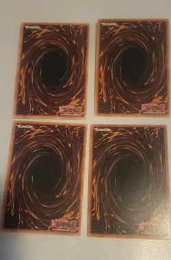 YU-GI-OH! LOT OF 4 1996 YUGIOH CARDS HOLO #9 - Image 4