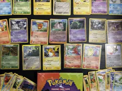 Pokémon 62 Card Lot and Fire Red Leaf Green Ultra-Pro Binder VINTIGE - Image 10