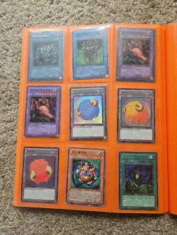 Yu-Gi-Oh Binder Collection -Vintage/Modern - all Holos - 1st Ed/ Unlimit - Image 10