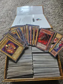 Yu-Gi-Oh Binder Collection -Vintage/Modern - all Holos - 1st Ed/ Unlimit - Image 13