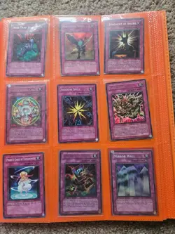 Yu-Gi-Oh Binder Collection -Vintage/Modern - all Holos - 1st Ed/ Unlimit - Image 7