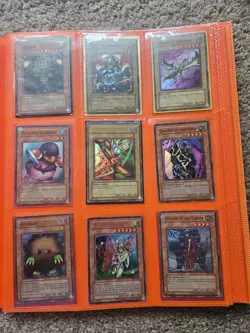 Yu-Gi-Oh Binder Collection -Vintage/Modern - all Holos - 1st Ed/ Unlimit - Image 9