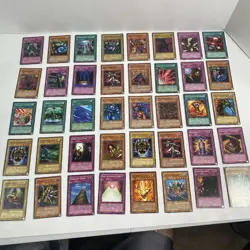 Konami YuGiOh Yu-Gi-Oh 1996 Card Lot 300+ Cards Mixed Condition and Tin - Image 11