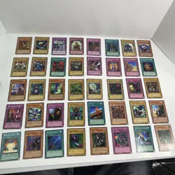 Konami YuGiOh Yu-Gi-Oh 1996 Card Lot 300+ Cards Mixed Condition and Tin - Image 12