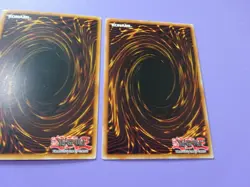 Yu-Gi-Oh! 3 X Snatch Steal SD2-EN013 1st Edition Playset - Image 5