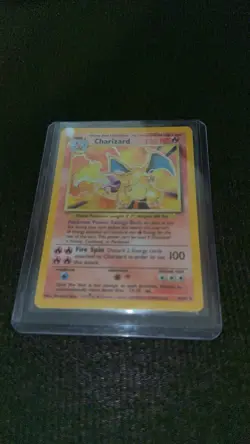 Pokemon TCG Charizard Holo Rare Card 004/102 Vintage Base Set - Image 7