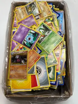 Unsorted Pokémon TCG Common, Uncommon and Rare Trading Cards (2000 Plus Cards) - Image 1