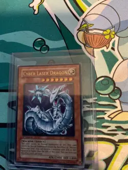 Cyber Laser Dragon (UTR) SOI-EN007 Shadow of Infinity 1st Edition - Image 3