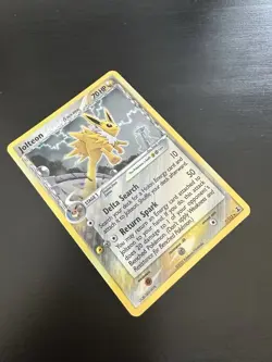 Jolteon Holo 7/113 EX Delta Species – NM Pokémon Card - Image 3