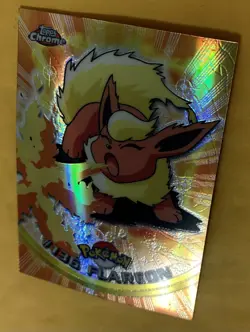 Topps Chrome #136 Flareon Pokemon Card Chrome Series 2 2000 - Image 8