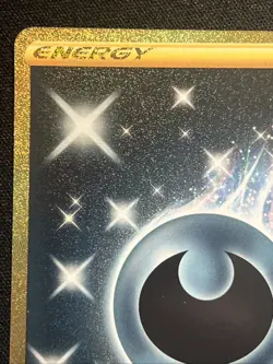 Pokemon TCG - Dark Energy 236/203 Gold Secret Rare Card Evolving Skies NM/M - Image 5