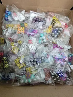 200 Pokémon TCG Various Dice Sets - Image 1