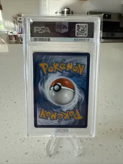 Mew PSA 10 2021 English Pokemon Card Celebrations 025/025 Gold Full Art UR - Image 4