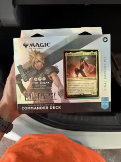 Magic The Gathering Final Fantasy Collector’s Commander Deck Limit Break Cloud - Image 2