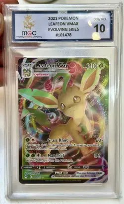 008/203 Evolving Skies Leafeon Vmax Pokemon 2021 TCG Card English Grade 10 - Image 1