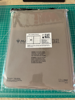 Ultra Pro Final Fantasy Sephiroth PRO Binder MTG and Spindown Counter - Image 7
