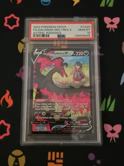 2022 Pokemon SWSH Astral Radiance #TG20 FA/Galarian Moltres V PSA 10 GEM MT - Image 1