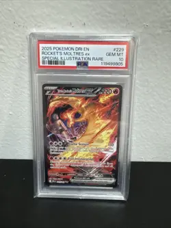 2025 POKEMON DRI SPECIAL ILLUSTRATION RARE #229 TEAM ROCKET'S MOLTRES EX PSA 10 - Image 1