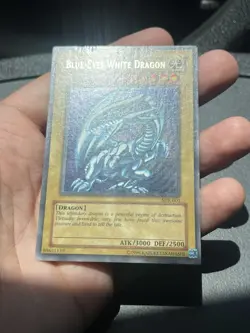 Wavy Print Blue-Eyes White Dragon SDK-001 Starter Deck: Kaiba Yugioh - Image 4