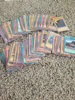 Lot of 300+  Yugioh Cards from different sets - Image 4