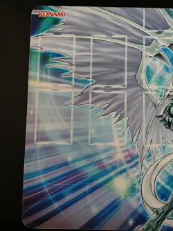 Yu-Gi-Oh Playmat Stardust Dragon 20th Anniversary Duelist Box - Image 11
