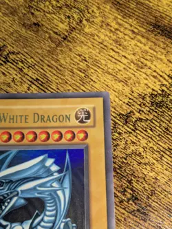 Yugioh Blue-Eyes White Dragon SDK-001 Ultra Rare Unlimited - Image 5