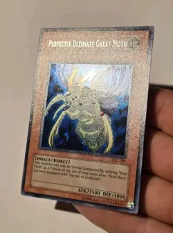 Perfectly Ultimate Great Moth TSC-001 Prismatic Secret Rare LP - Image 4