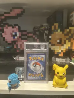 PokÃ©mon Pikachu TCG Crown Zenith Holo Card 160/159 PSA 9 Secret Rare - Image 2