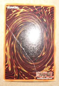 Red-Eyes Darkness Dragon SD1-EN001 Ultra Rare Yugioh - Image 2