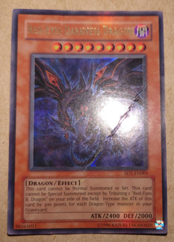 Red-Eyes Darkness Dragon SD1-EN001 Ultra Rare Yugioh - Image 3