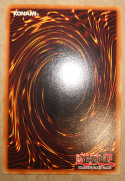 YUGIOH Ultra Rare Dark Eradicator Warlock SD6-EN001 1st Edition - Image 4