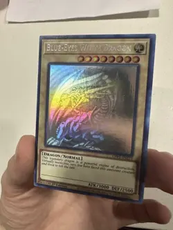 Blue-Eyes White Dragon (Ghost Rare) GFP2-EN175 1st Edition Yu-Gi-Oh! TCG - Image 3