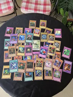 Bulk Vintage Yu‑Gi‑Oh!Cards Lot–Includes Giga Gagagigo,Swords of Revealing Light - Image 1