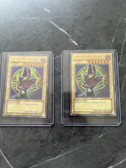 Yu-Gi-Oh! TCG 2 Dark Magicians (Retro Pack RP01-EN003 Unlimited Ultra Rare) - Image 4