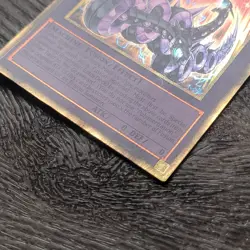 YuGiOh Chimeratech Fortress Dragon PGL3-EN057 1996 1st Edition Premium Gold Card - Image 3