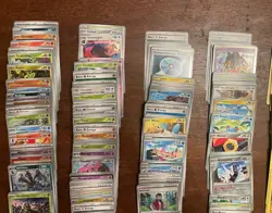 Pokémon TCG Bulk Lot of 600+ Cards (READ DESCRIPTION for Details on Sets) - Image 7