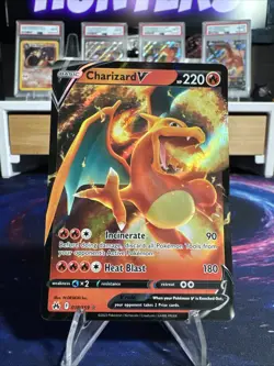 PokÃ©mon TCG Charizard v Crown Zenith Holo Ultra Rare Card 018/159 - Image 1